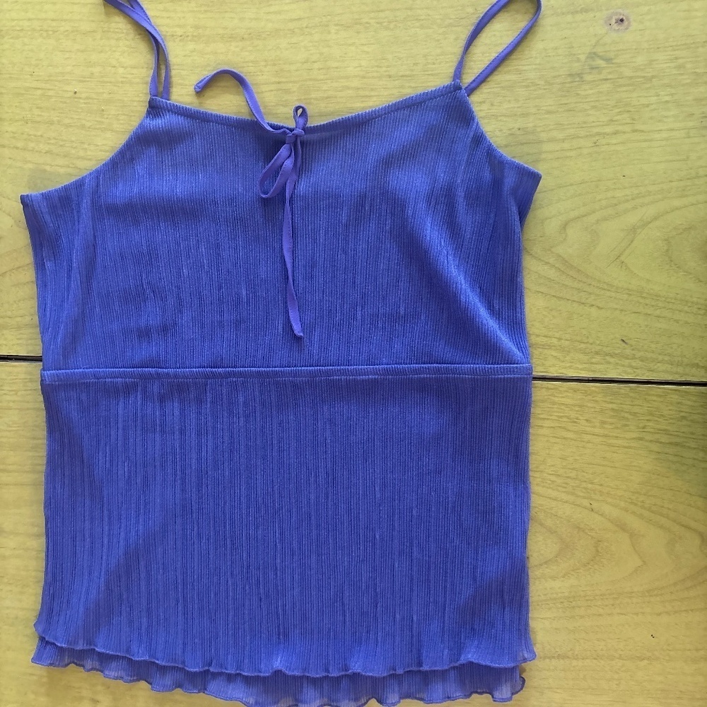 Lilac purple tank top - little bow at the top pics at the end show the color